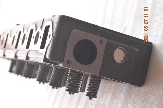 Las partes de las excavadoras E320D C6.4 Cabeza del cilindro del motor 297-7644 2977644